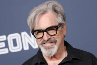 Robert Carradine dies at 71