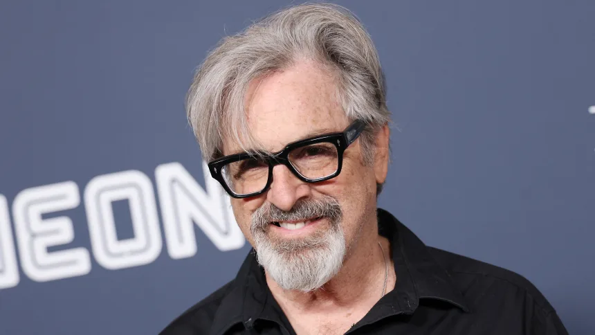Robert Carradine dies at 71