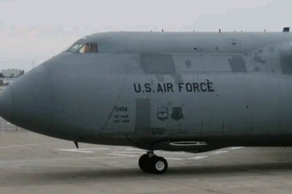 Us air force plane