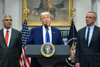 Trump Drug Tariffs Hit 100% for Non-Compliant Pharma Firms 11
