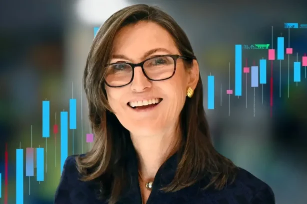 Cathie Wood Invests $11.5 Million in Coinbase as Crypto Stock Slumps 10