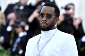 Trump Reportedly Considering Pardon for Sean 'Diddy' Combs as Prison Release Date Moves Up 1