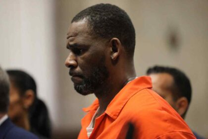 R. Kelly Appeals to Trump for Commutation of 31-Year Federal Prison Sentence 1