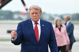 Trump Job Approval Drops to 33% as Midterm Elections Approach