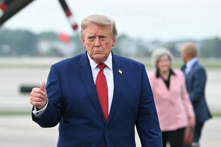 Trump Job Approval Drops to 33% as Midterm Elections Approach